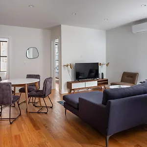 Three Bedroom Brooklynite Suite! New York