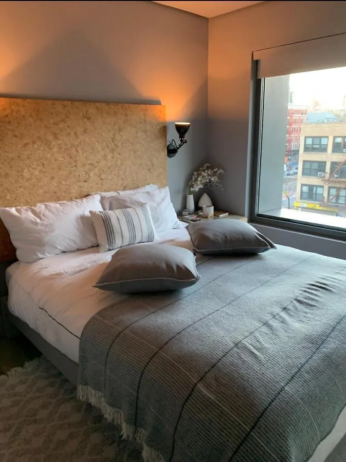 120Les House Apartment New York