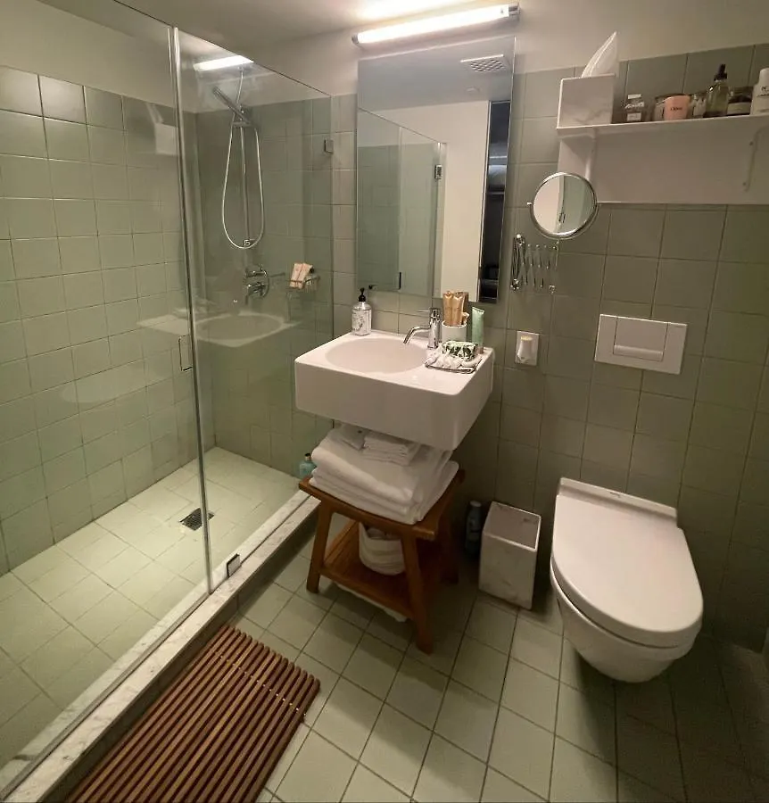 120Les House Apartment New York United States