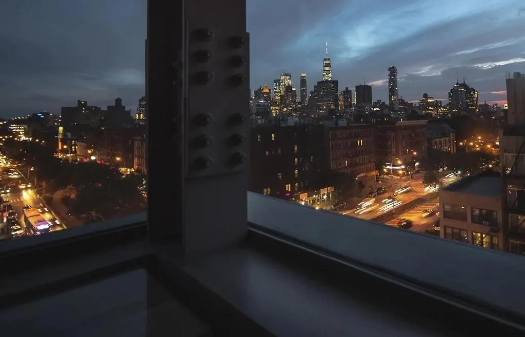 120Les House Apartment New York