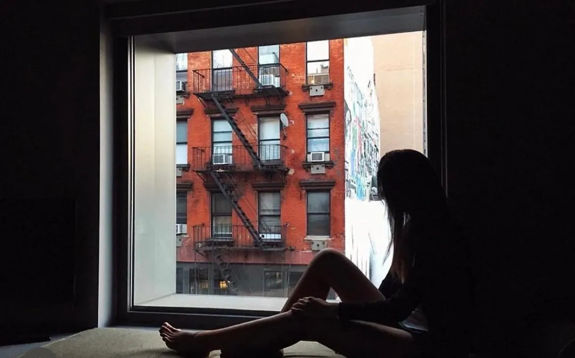 120Les House Apartment New York